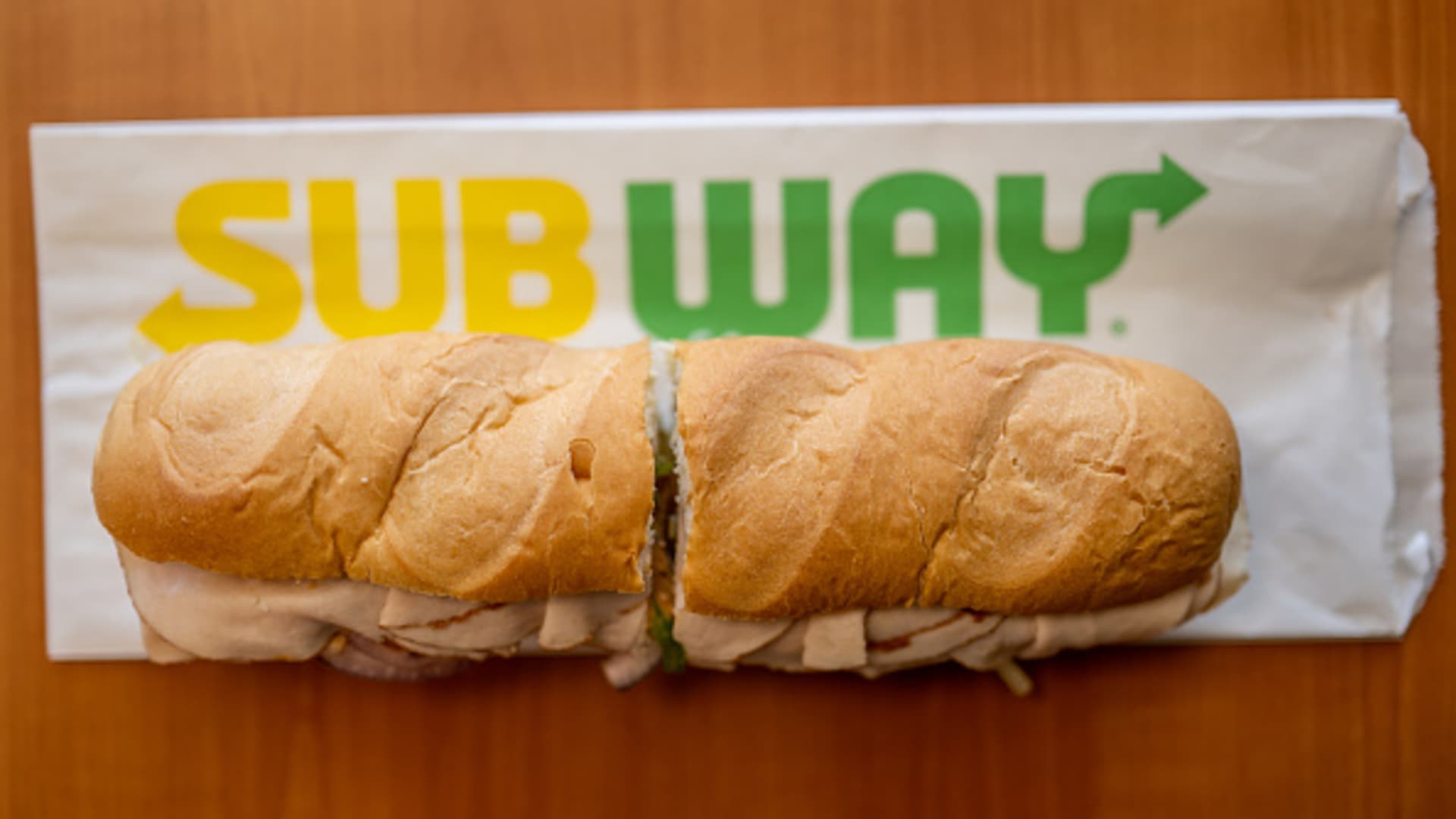 Sandwich Shop Chain Subway to Consider Selling