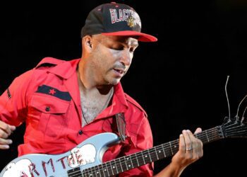 The rock guitar legend Tom Morello boycotting venues that utilize face-scanning technology
