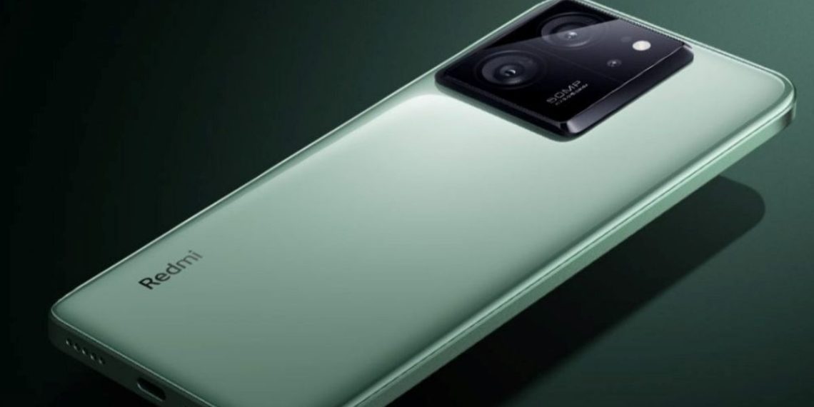 The Xiaomi 14 has a certified 90W charging speed