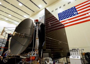 Landing of space capsule with precious Bennu asteroid sample on Earth
