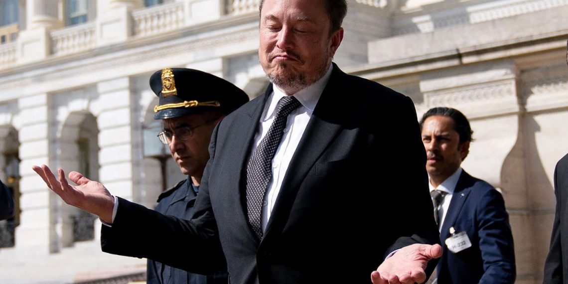 Elon Musk refused to testify! SEC sues Musk!