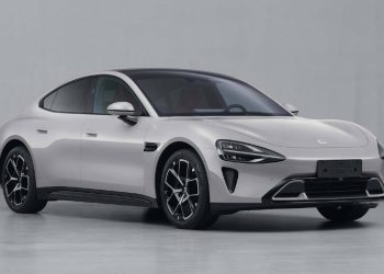 Xiaomi Starts EV Revolution With Stylish and Innovative SU7 Series!