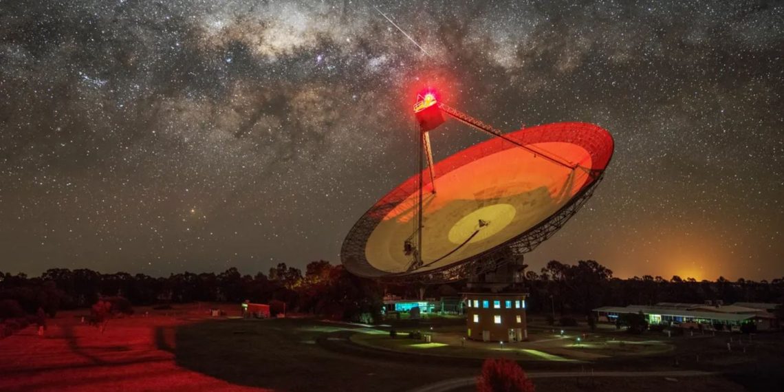 Mysterious Signals from the Depths of Space: Scientists Baffled!