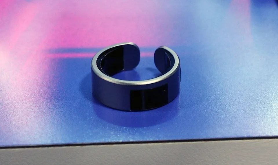 WHSP Ring Revolutionizes Covert Communication: Just Whisper and Command!