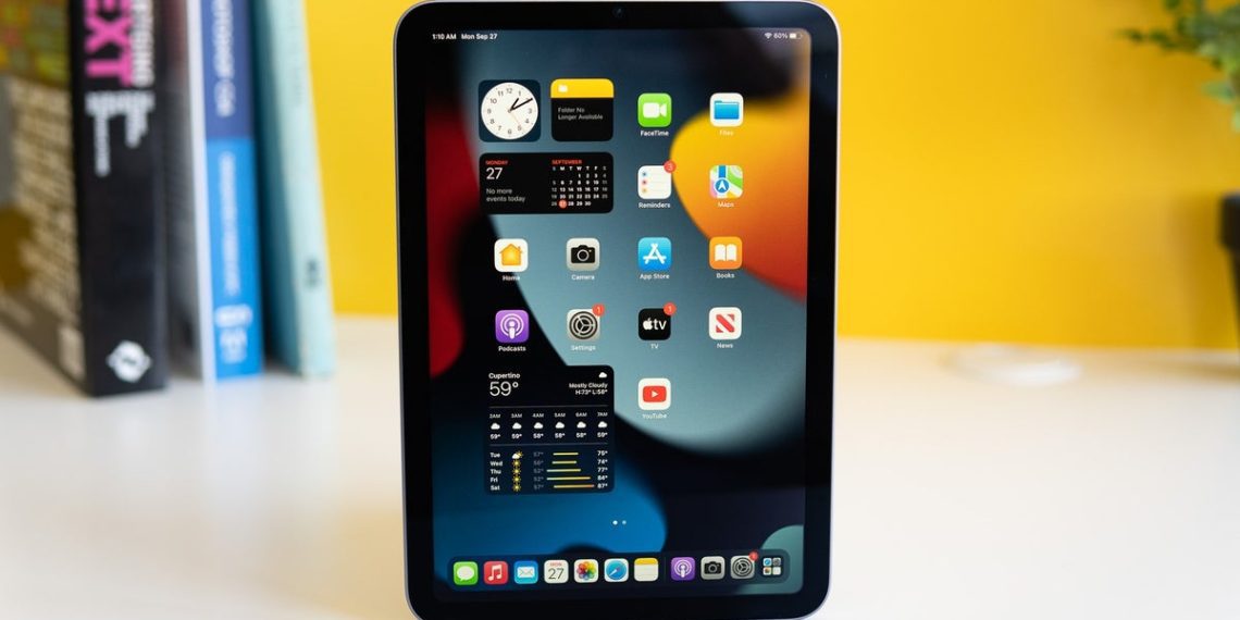 Apple Dives into Foldables: Launching with a Revolutionary iPad Mini!