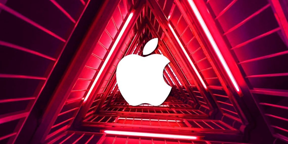 The first iOS trojan: Hacking bank accounts with Face ID!